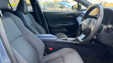 Toyota C-HR 2.0 Hybrid Dynamic 5dr CVT Hybrid Hatchback